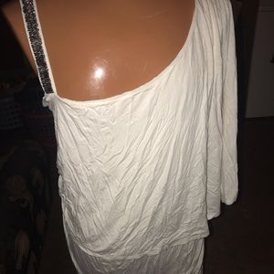 5x top. One shoulder embellished